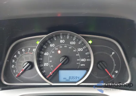 2014 Toyota Rav4 Le z USA, uszkodzony, nr VIN JTMBFREV2ED061687